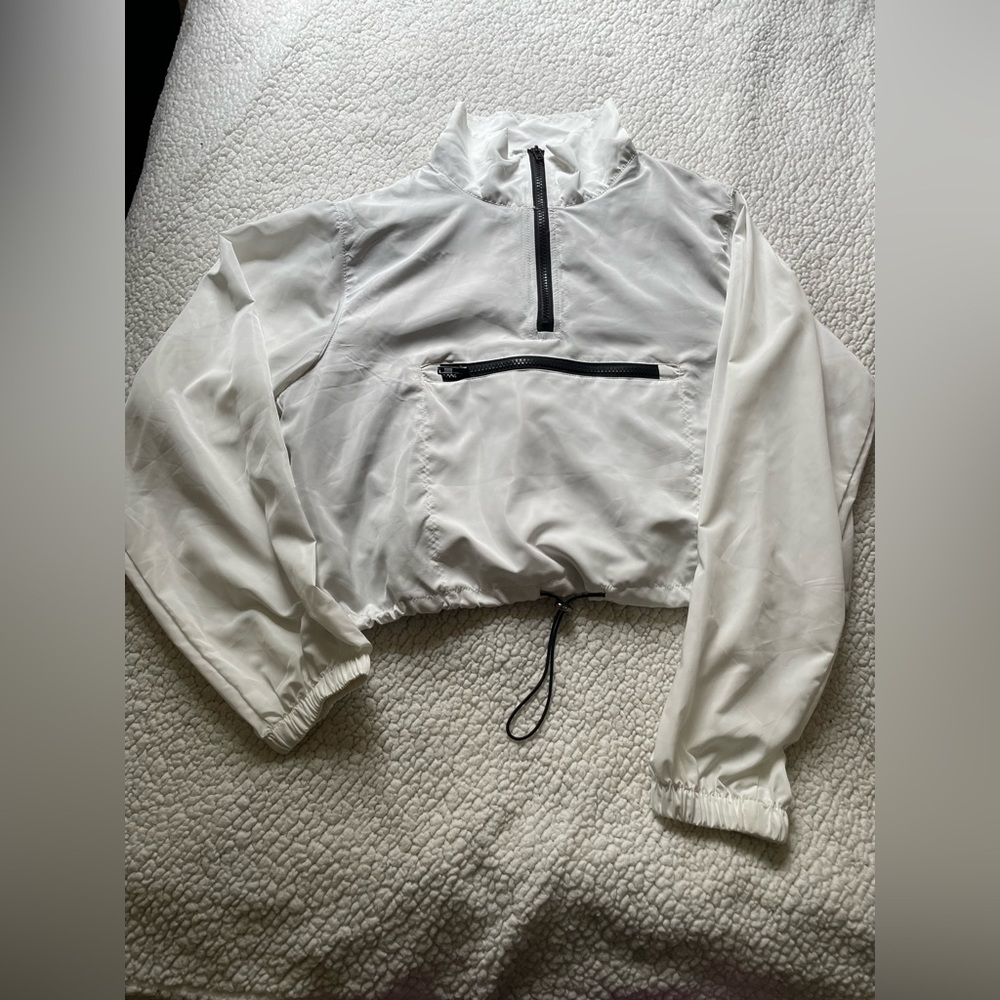 Never worn cropped windbreaker